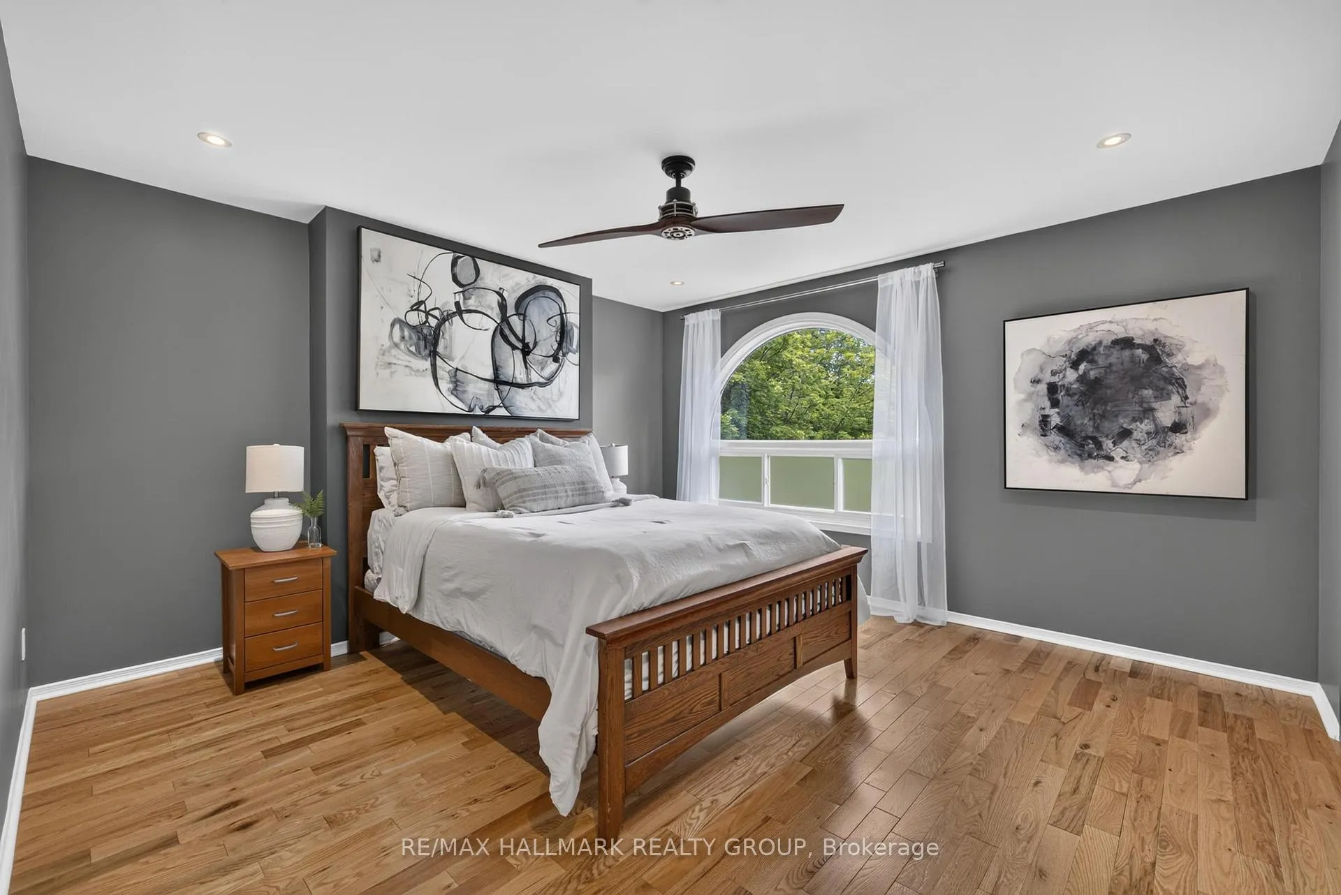 Photo 14 of 1265 Coldrey Avenue, Ottawa, Carlington — HOMEH
