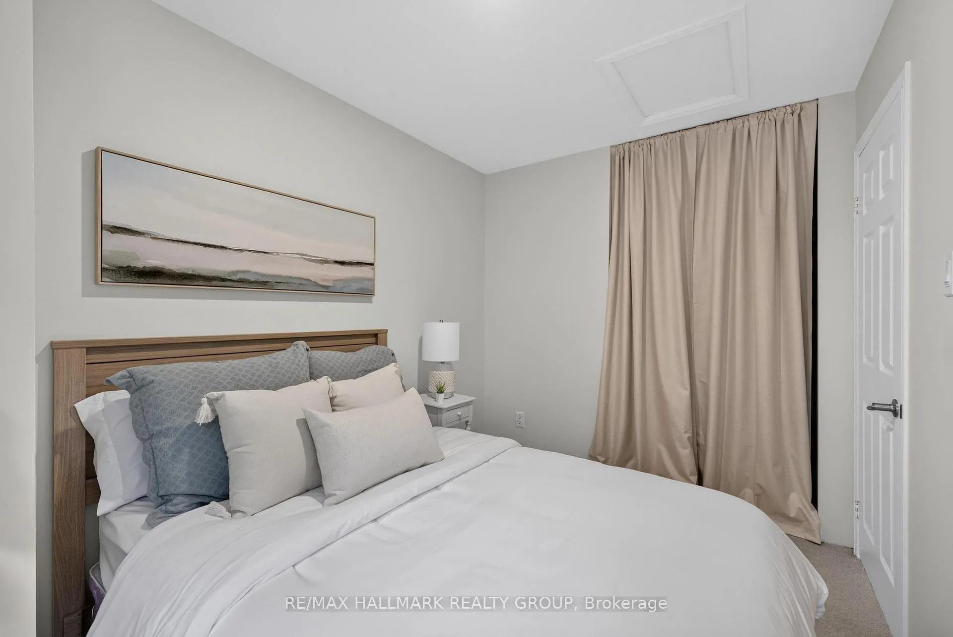 Photo 17 of 1265 Coldrey Avenue, Ottawa, Carlington — HOMEH