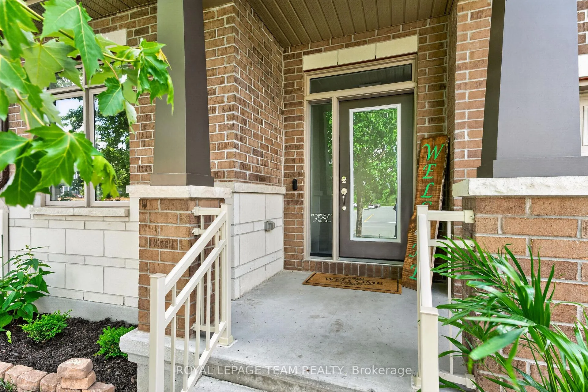 Photo 3 of 16 Matthews Street, Carleton Place, Carleton Place — HOMEH