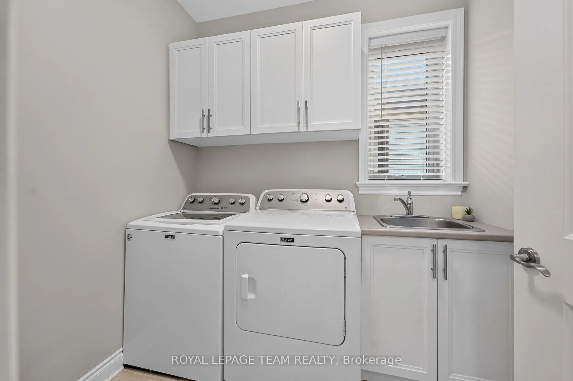 Photo 26 of 16 Matthews Street, Carleton Place, Carleton Place — HOMEH