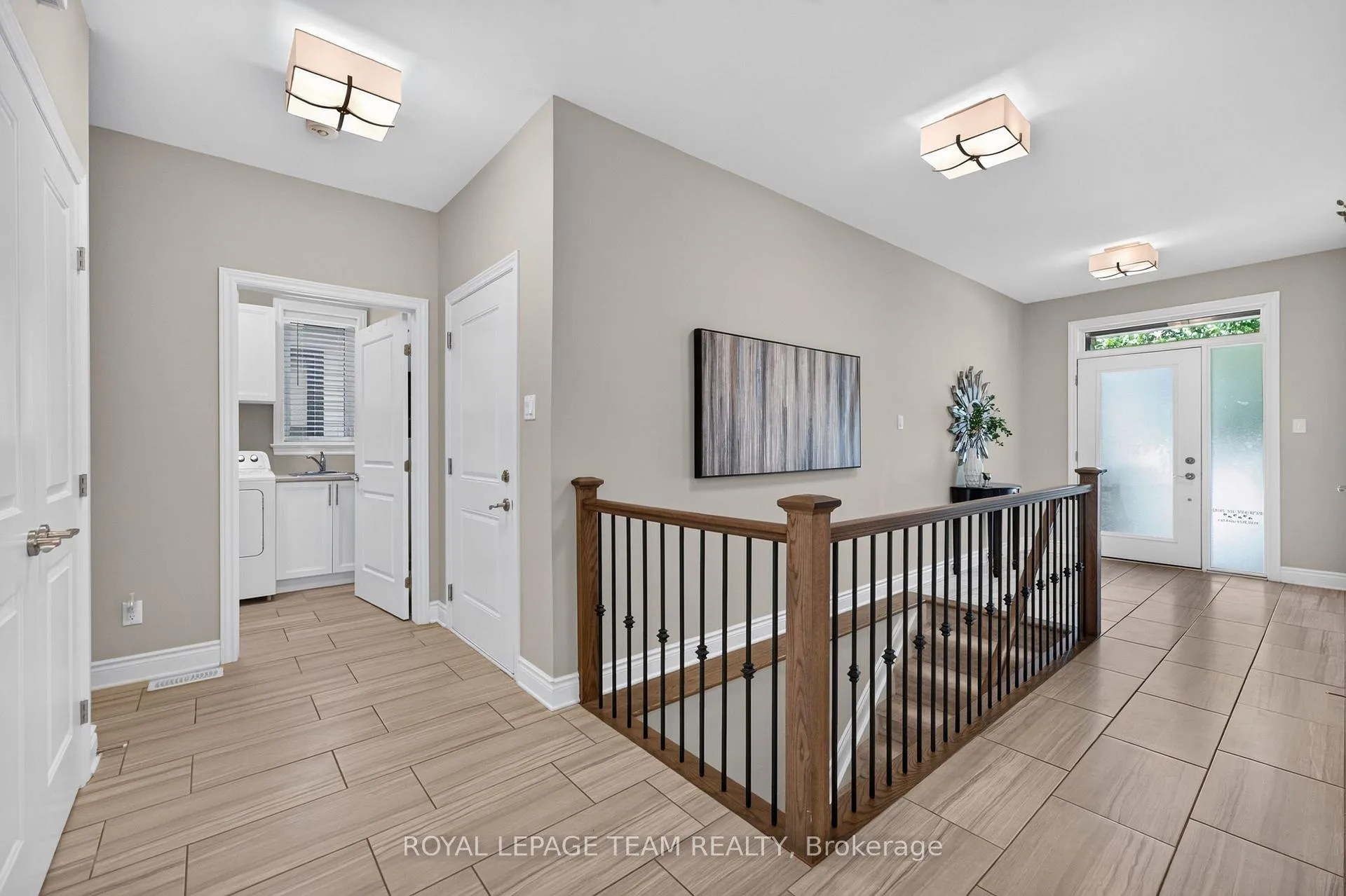 Photo 33 of 16 Matthews Street, Carleton Place, Carleton Place — HOMEH