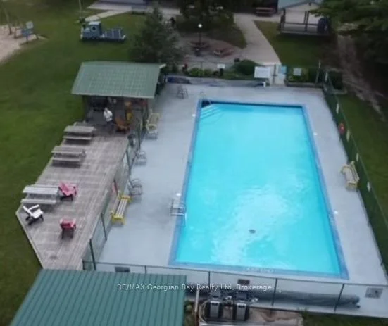 Photo 9 of Unit 84, 164 Lone Pine Road, Georgian Bay, Baxter — HOMEH