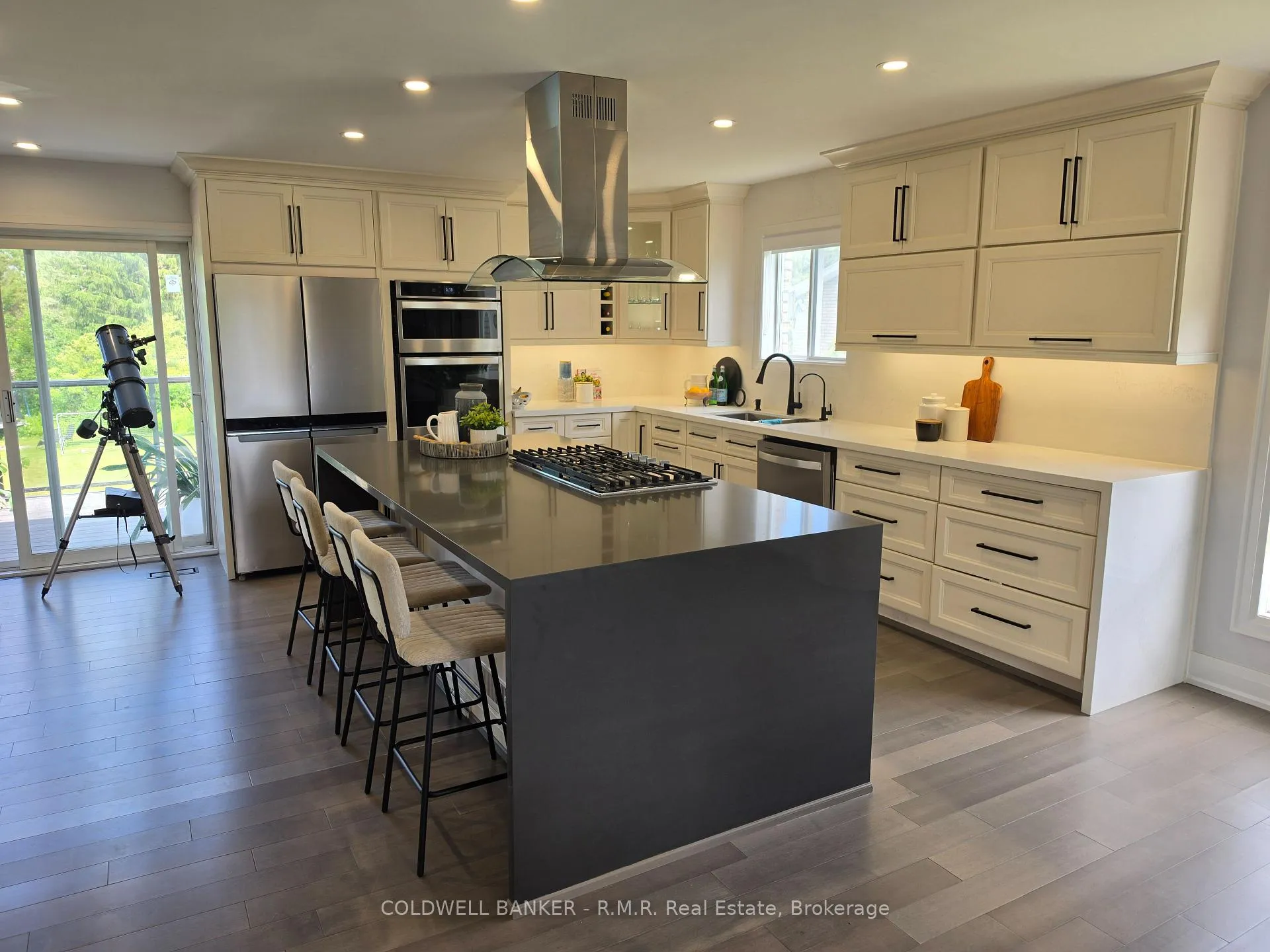 Photo 21 of 39 King Lane, Clarington, Rural Clarington — HOMEH