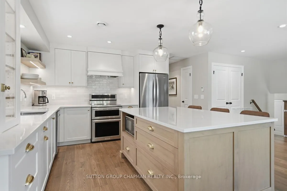 Photo 17 of 1168 Quinton Road, London, North P — HOMEH