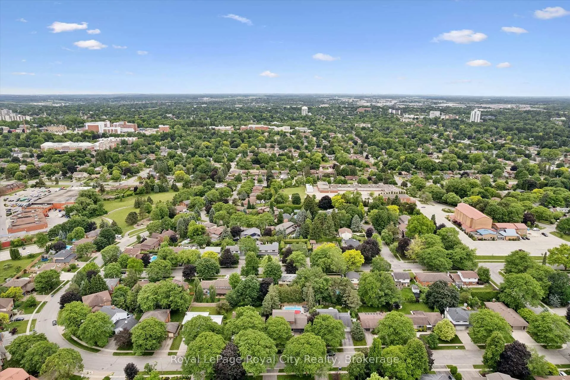 Photo 46 of 40 Walnut Drive, Guelph, General Hospital — HOMEH