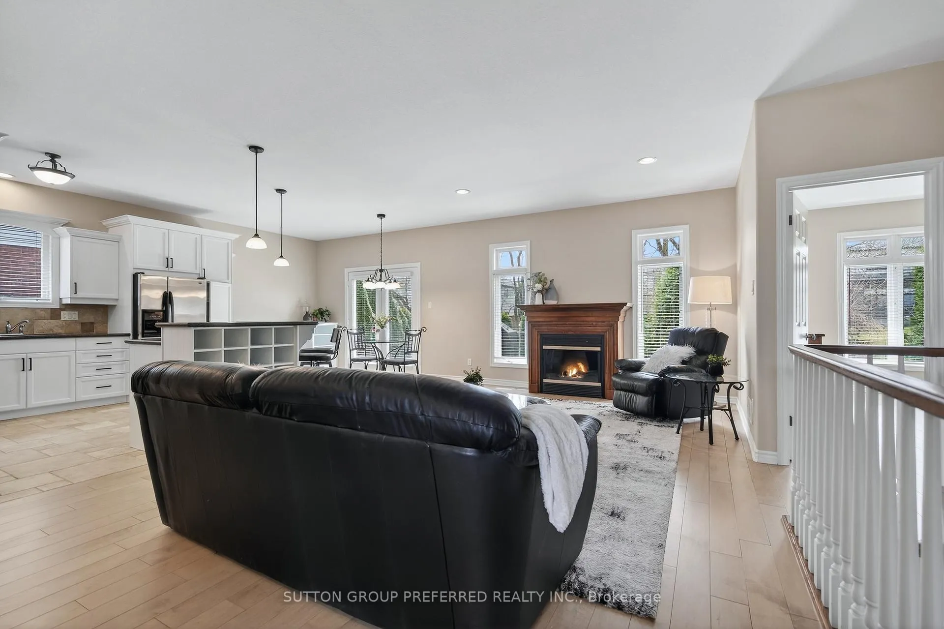 Photo 6 of 22 Springfield Way, Middlesex Centre, Kilworth — HOMEH
