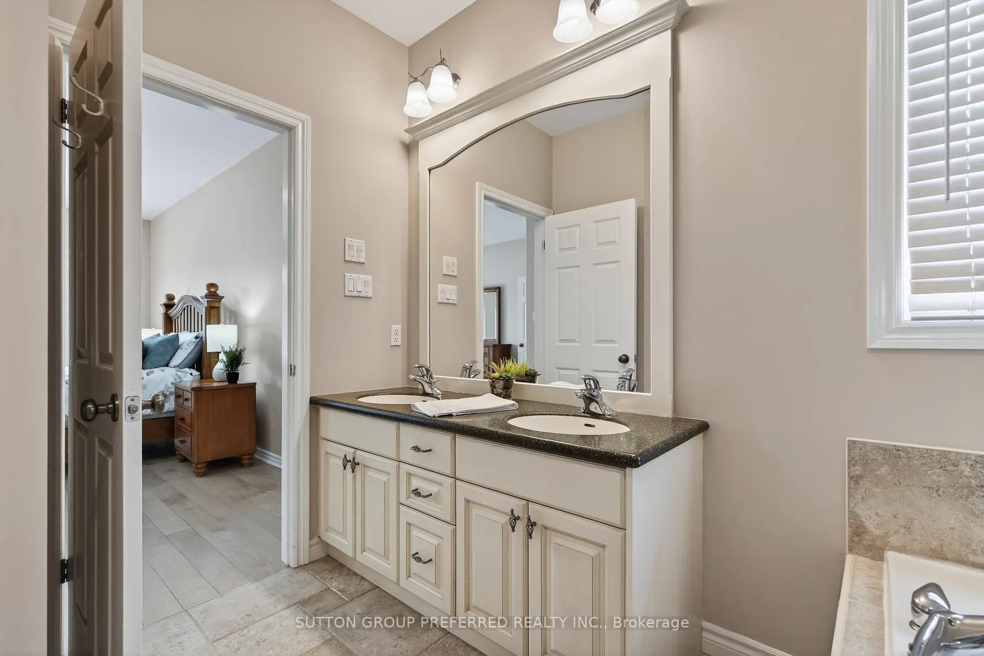 Photo 26 of 22 Springfield Way, Middlesex Centre, Kilworth — HOMEH