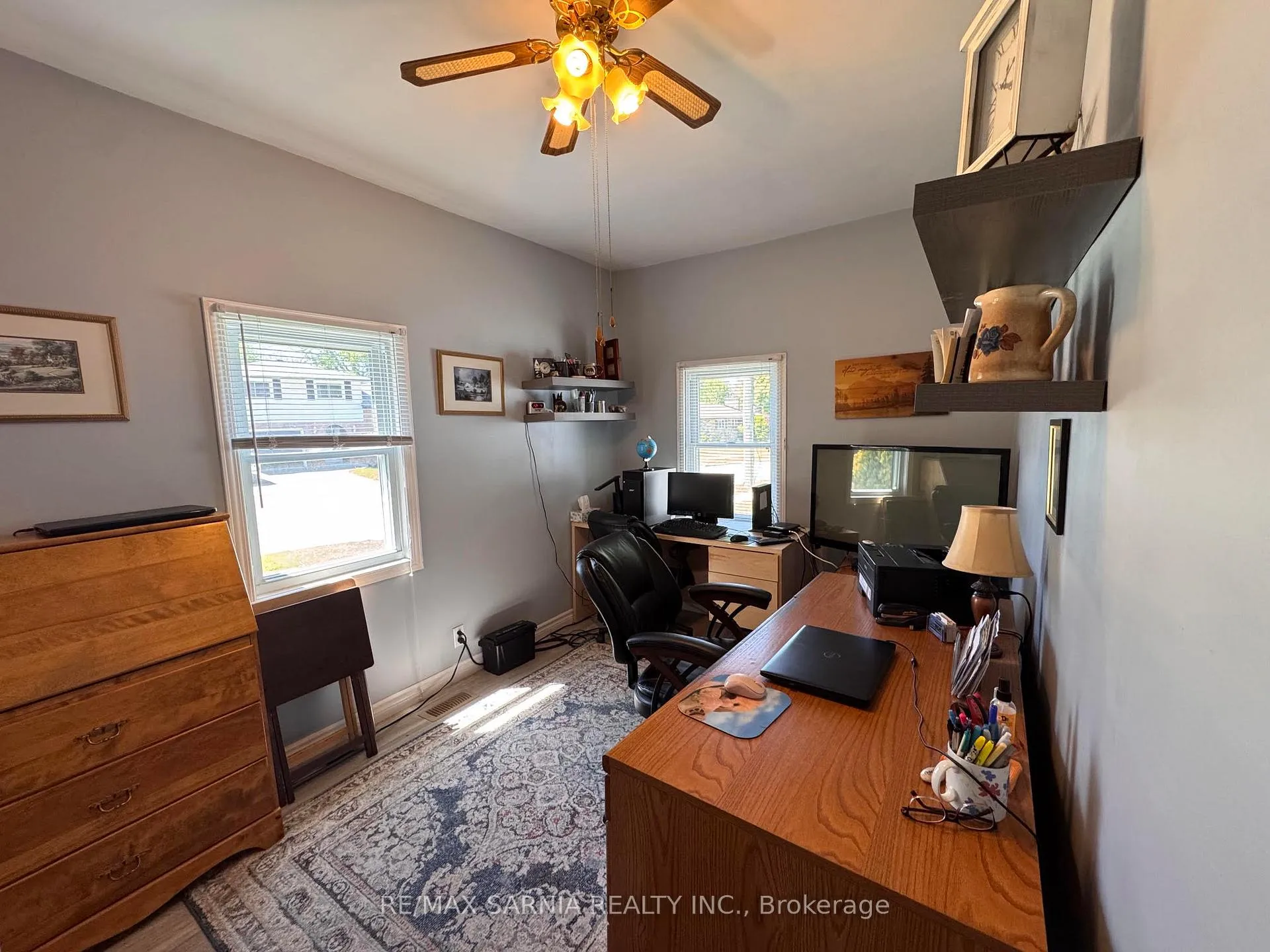 Photo 18 of 6238 Townsend Line, Lambton Shores, Forest — HOMEH