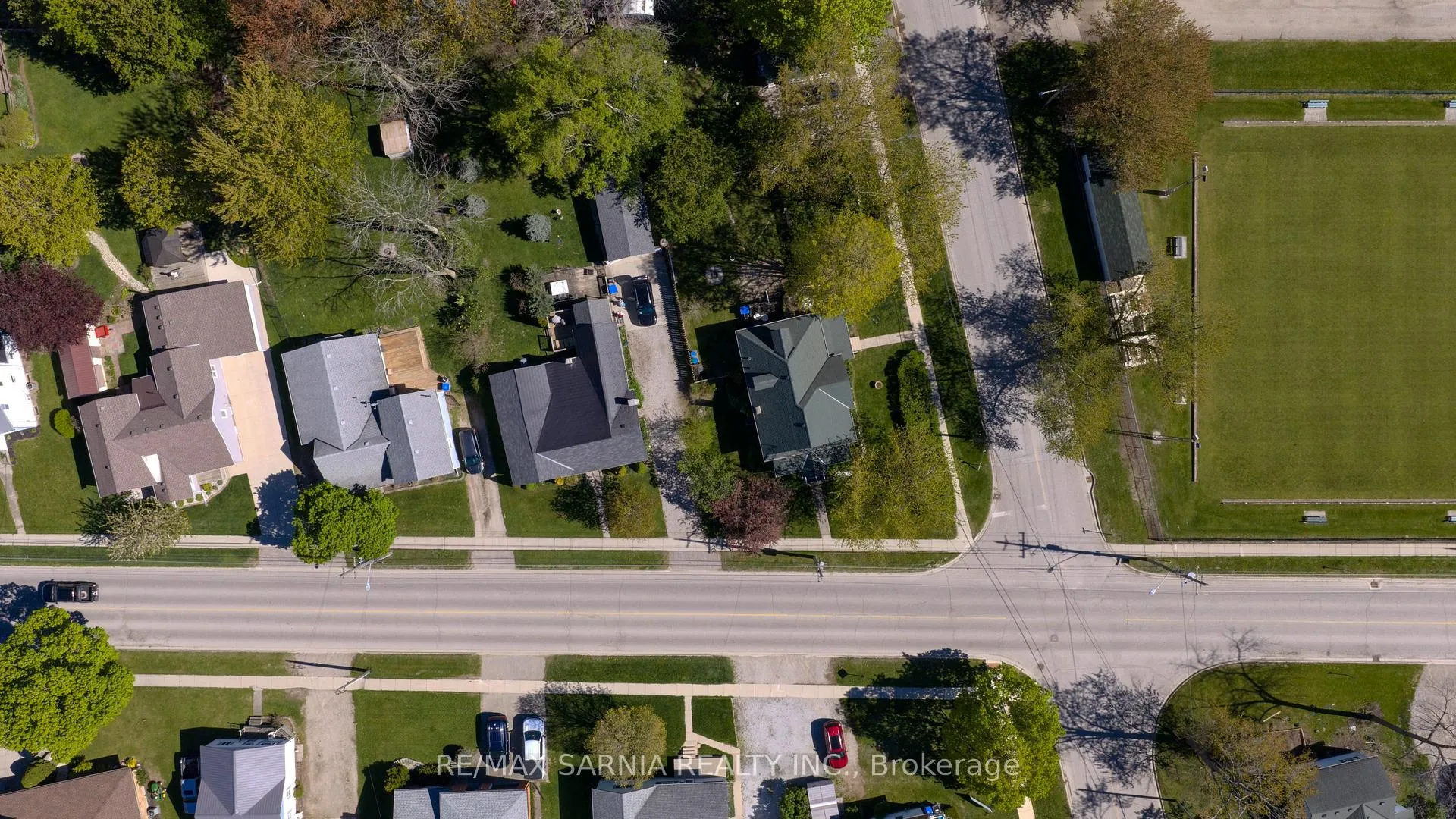 Photo 34 of 6238 Townsend Line, Lambton Shores, Forest — HOMEH