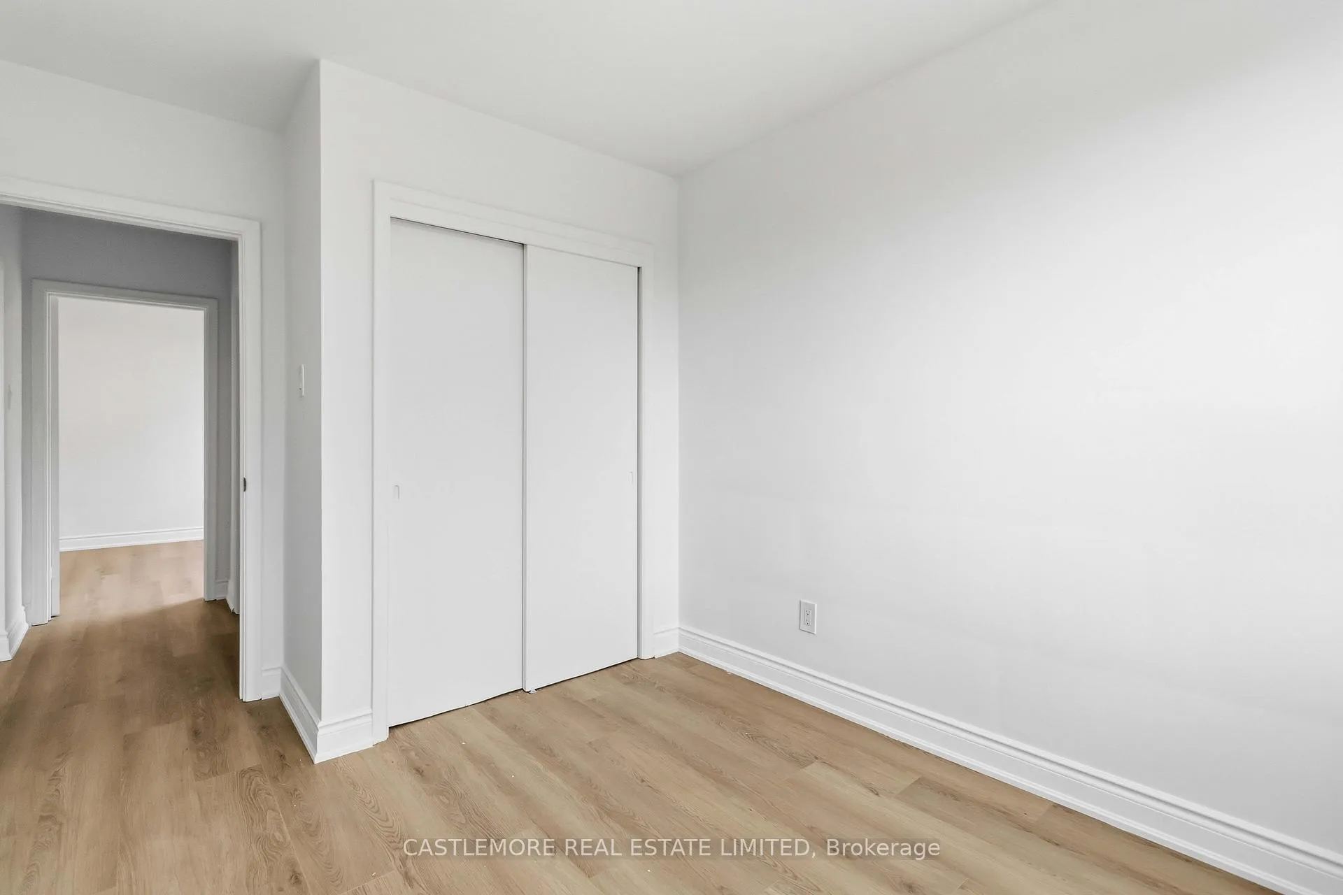 Photo 12 of 9 allenby Avenue, Etobicoke, Elms-Old Rexdale — HOMEH