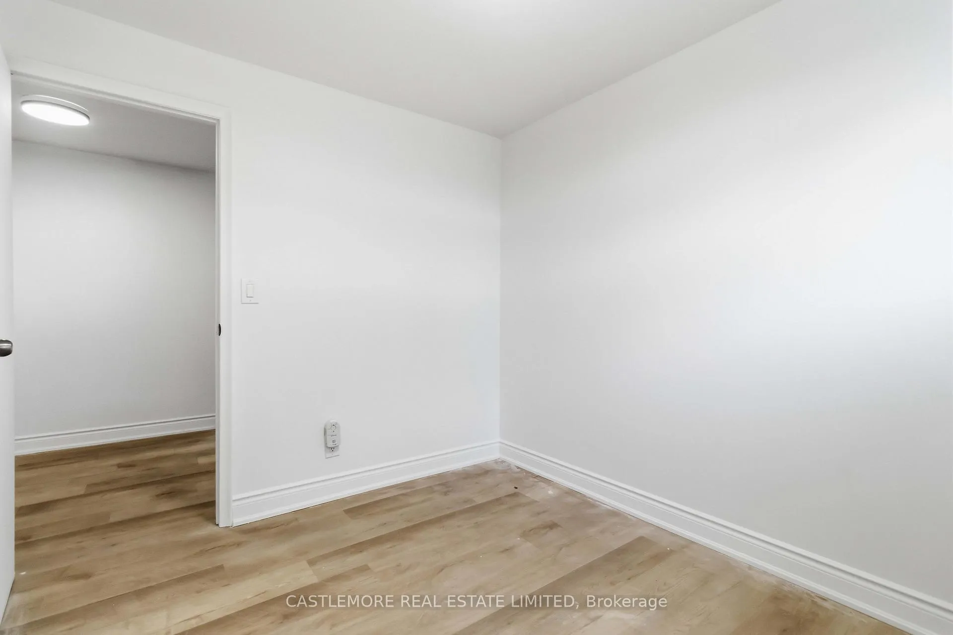 Photo 15 of 9 allenby Avenue, Etobicoke, Elms-Old Rexdale — HOMEH