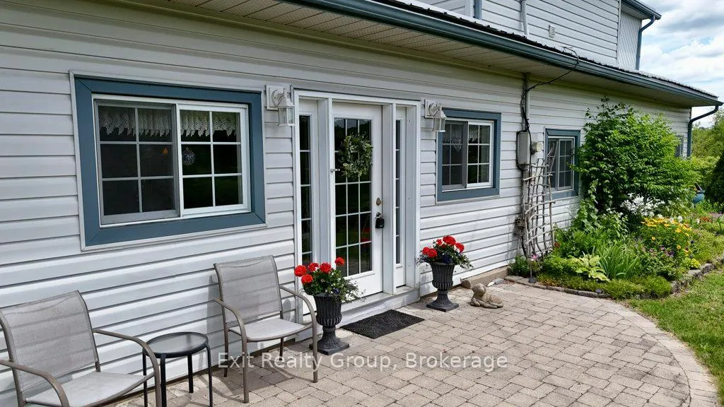 Photo 3 of 1466 Carman Road, Quinte West, Murray Ward — HOMEH
