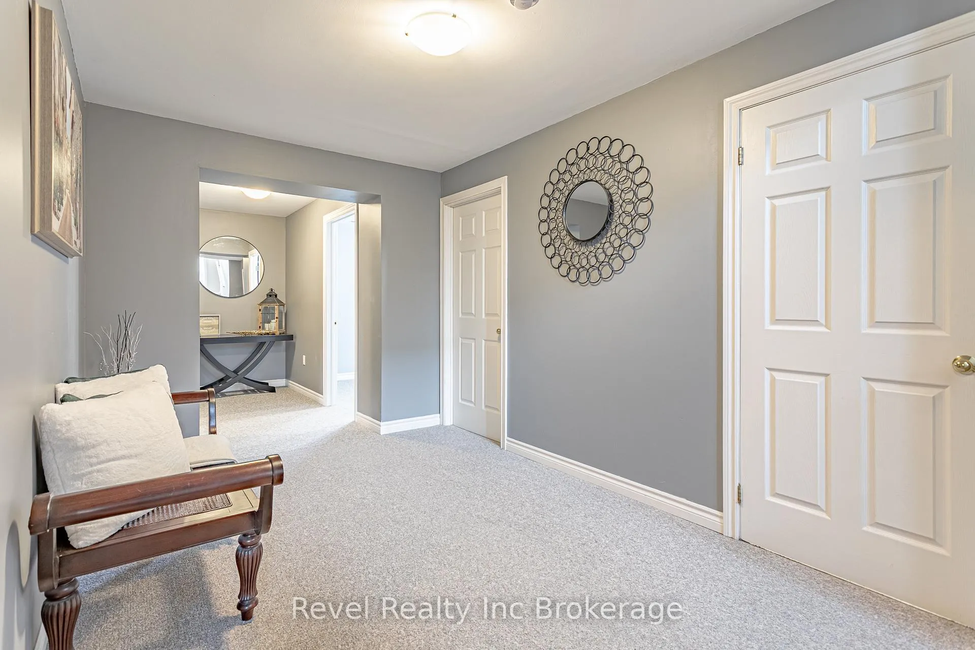 Photo 23 of 7 Childerhose Crescent, Brantford, Lynden Hills — HOMEH