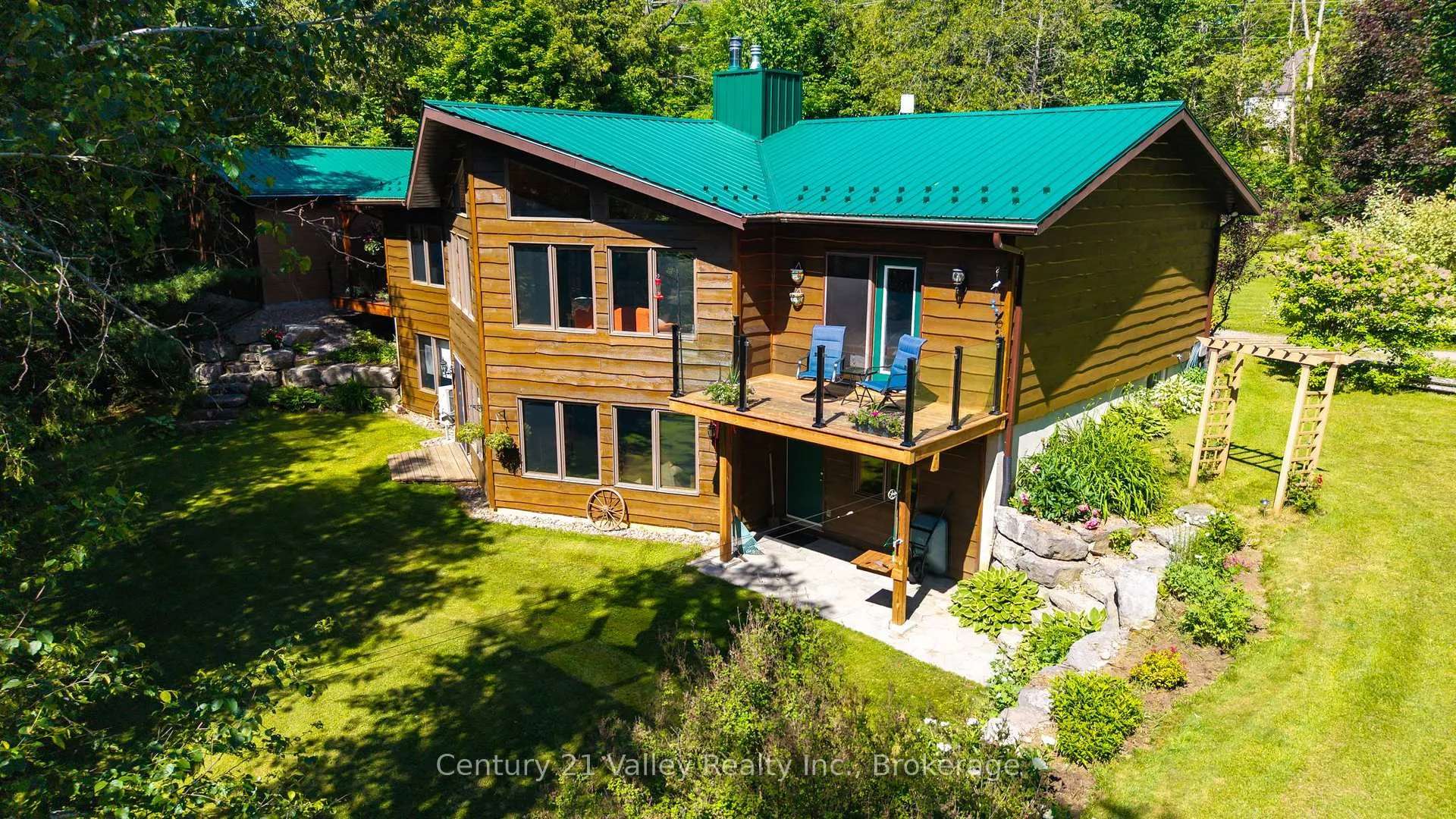 Front of 3537 Calabogie Road