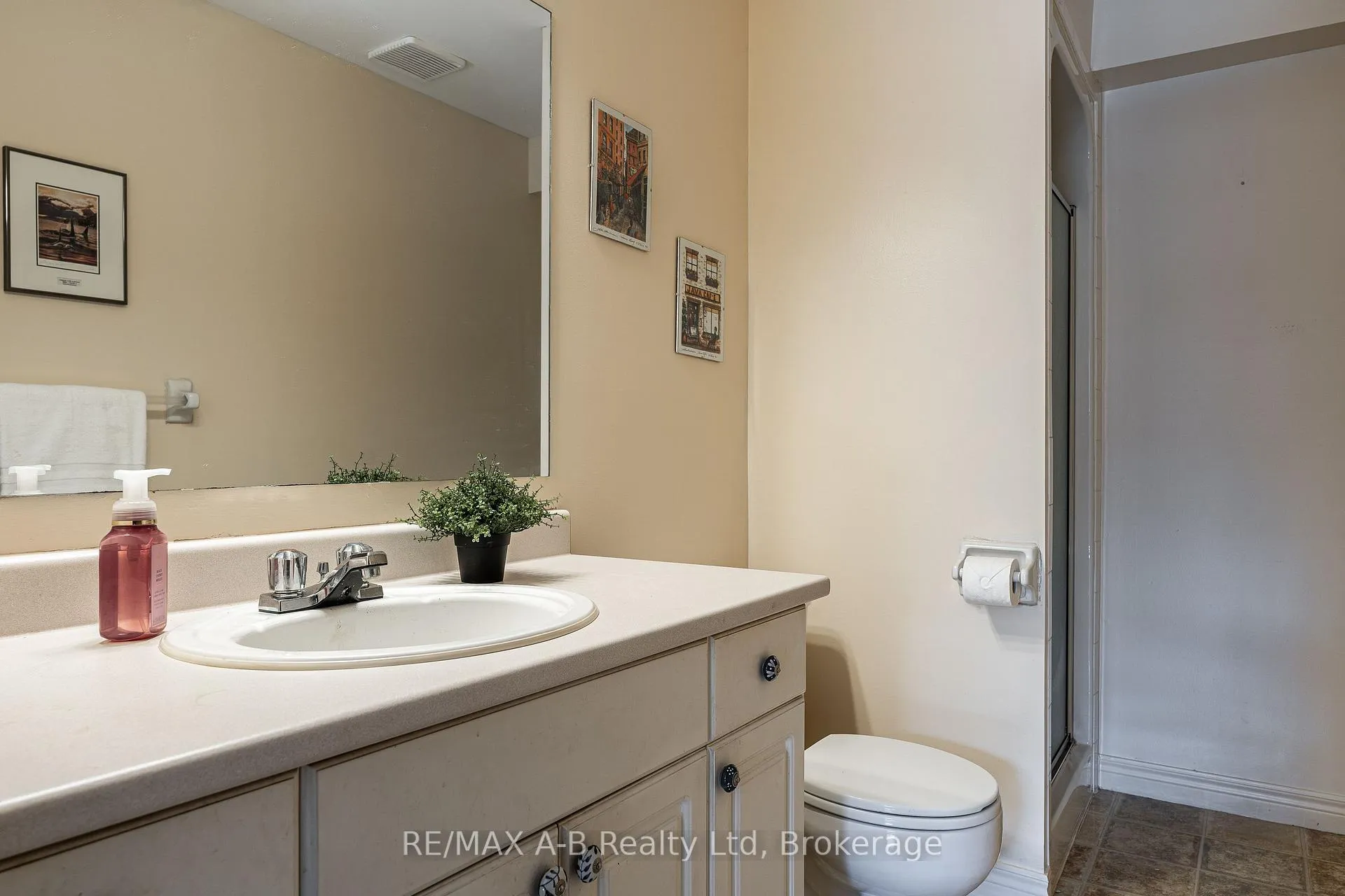 Photo 31 of 6 Meadowridge Court, St. Marys — HOMEH