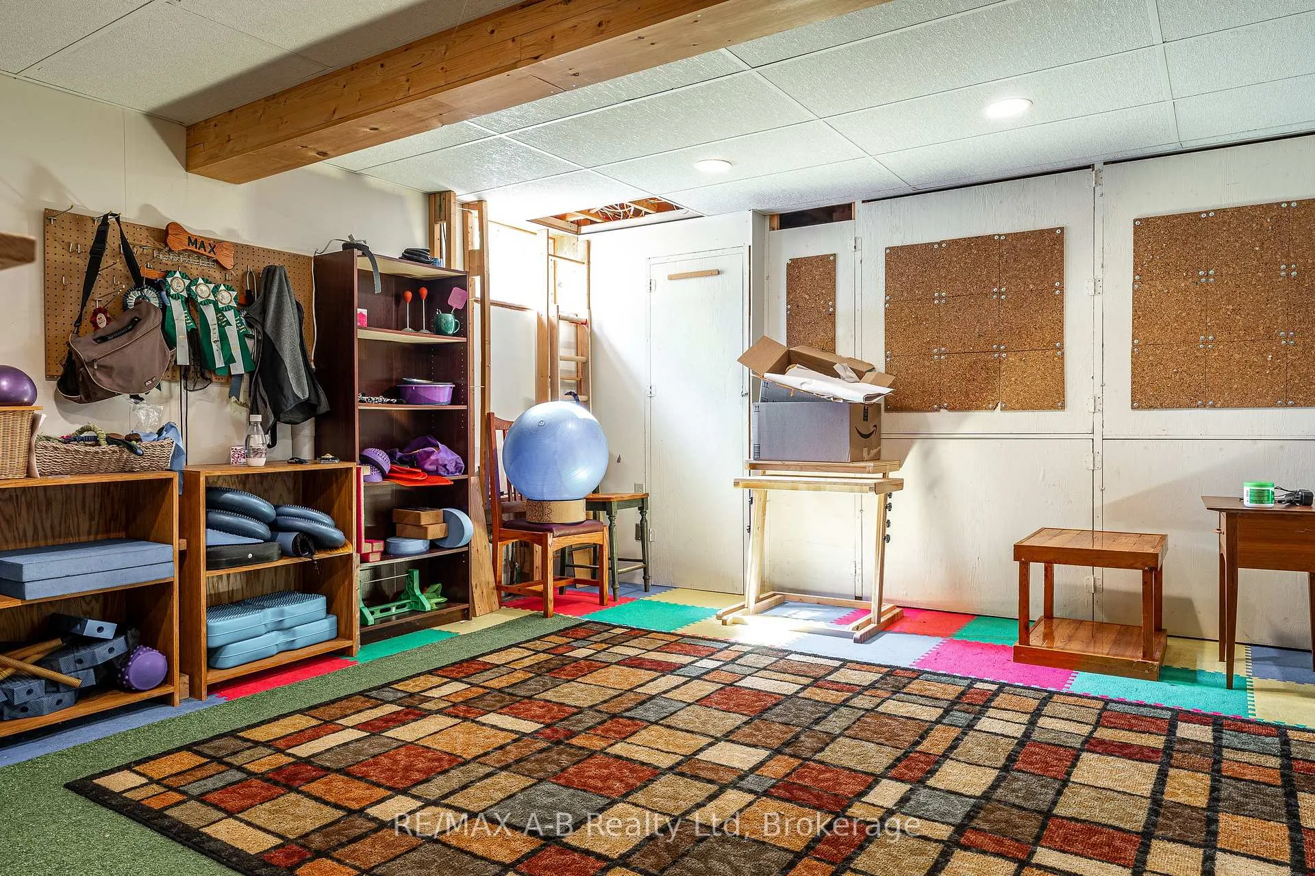 Photo 32 of 6 Meadowridge Court, St. Marys — HOMEH