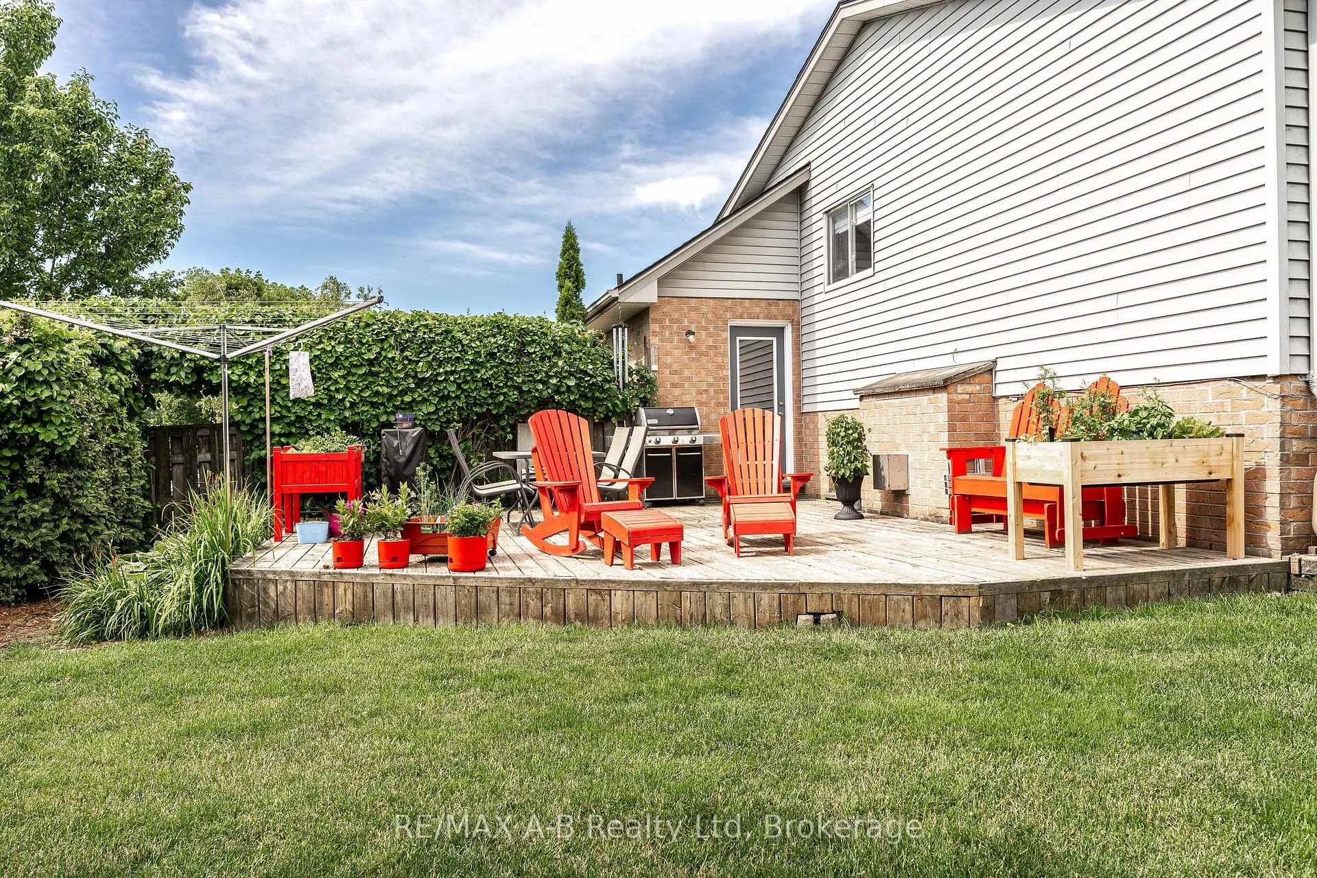 Photo 35 of 6 Meadowridge Court, St. Marys — HOMEH