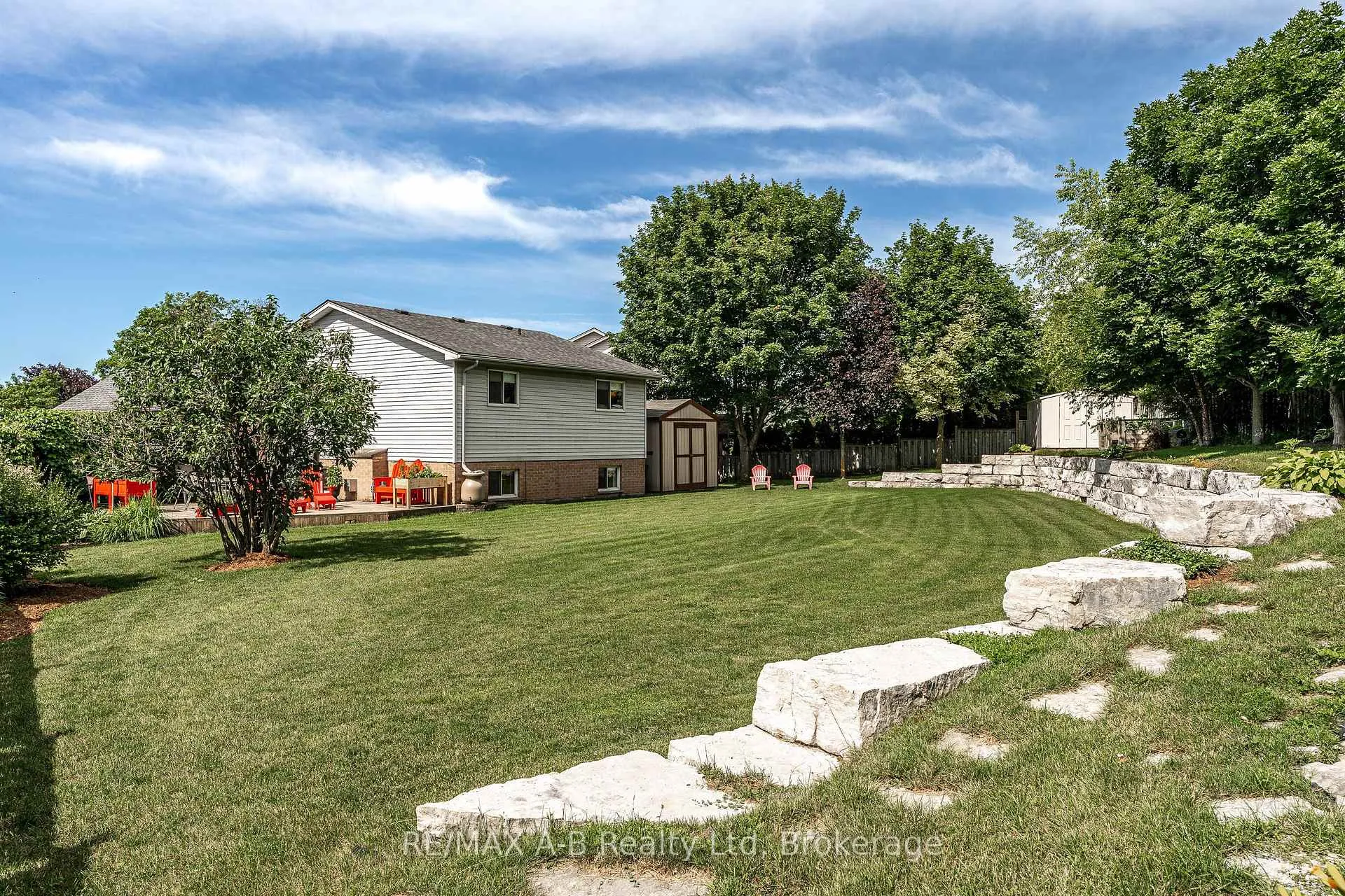 Photo 38 of 6 Meadowridge Court, St. Marys — HOMEH