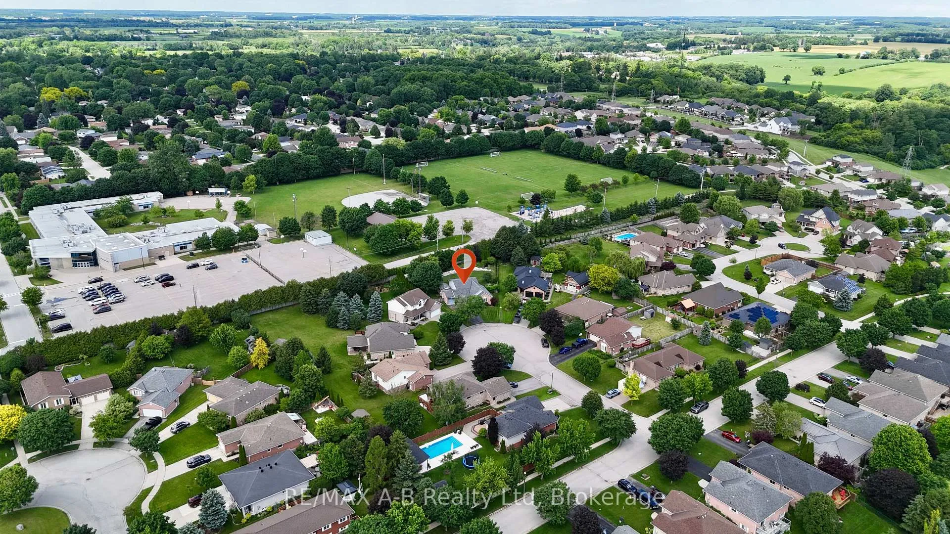Photo 45 of 6 Meadowridge Court, St. Marys — HOMEH