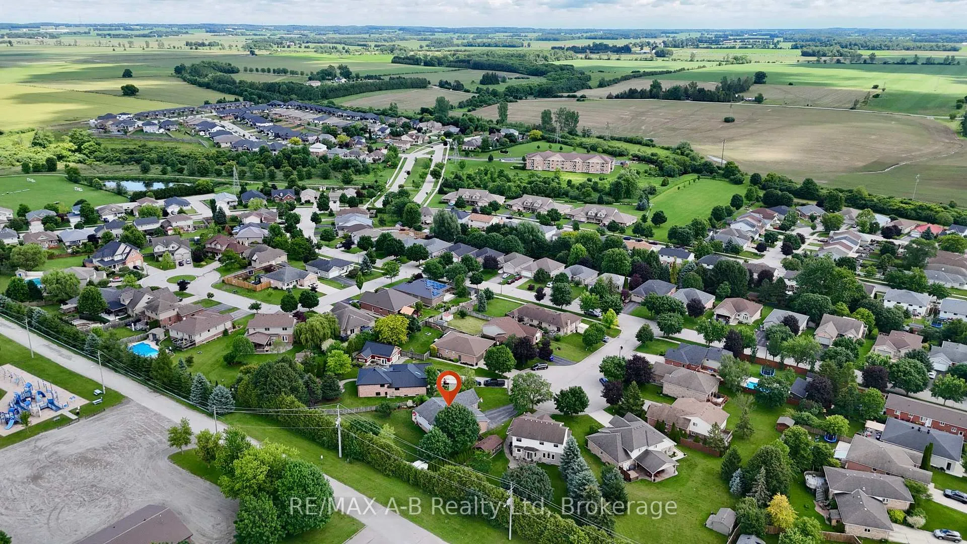 Photo 46 of 6 Meadowridge Court, St. Marys — HOMEH