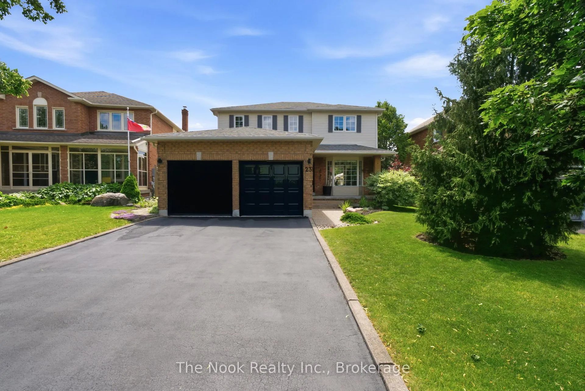 Photo 2 of 23 Thornbury Street, Clarington, Courtice — HOMEH