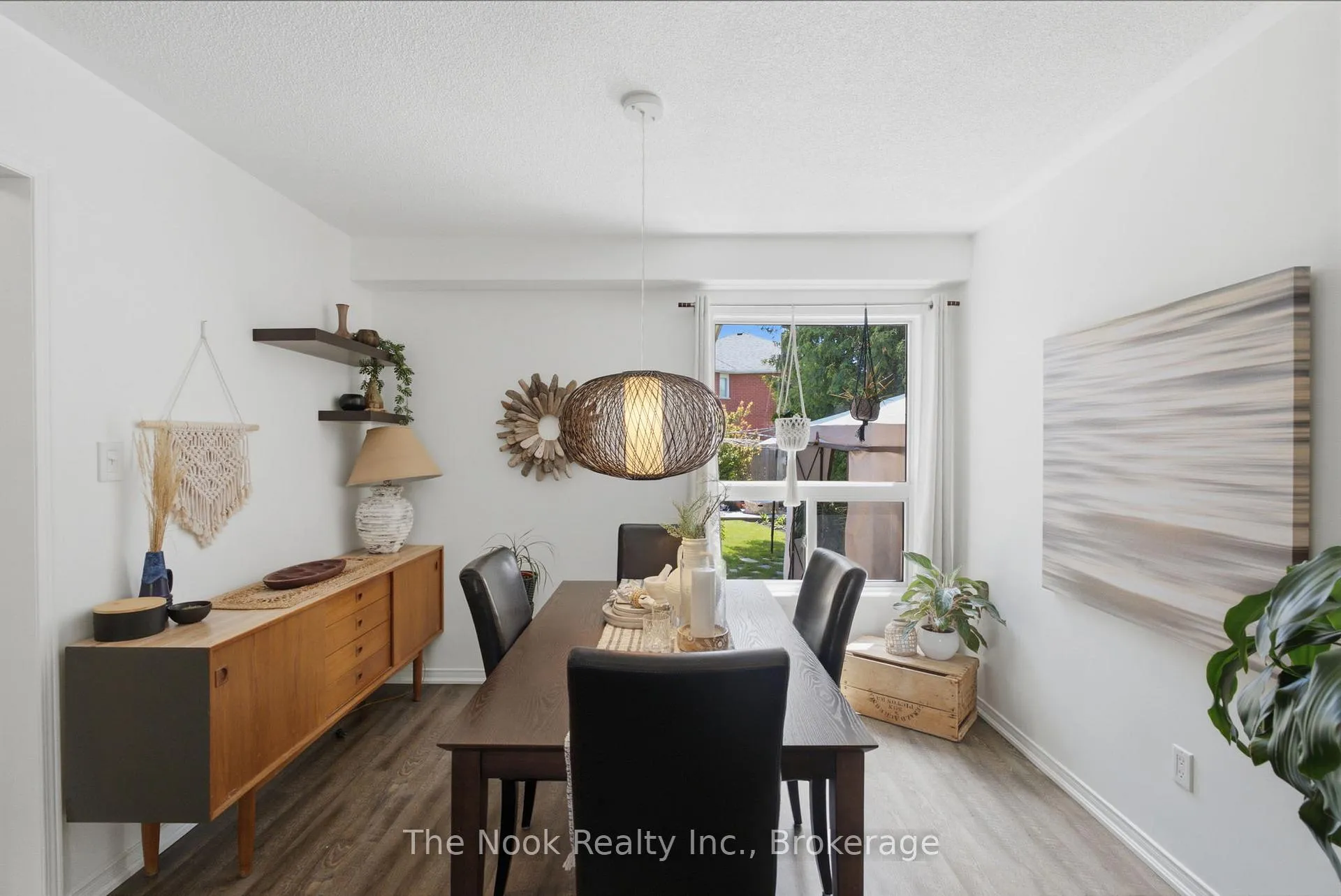 Photo 6 of 23 Thornbury Street, Clarington, Courtice — HOMEH