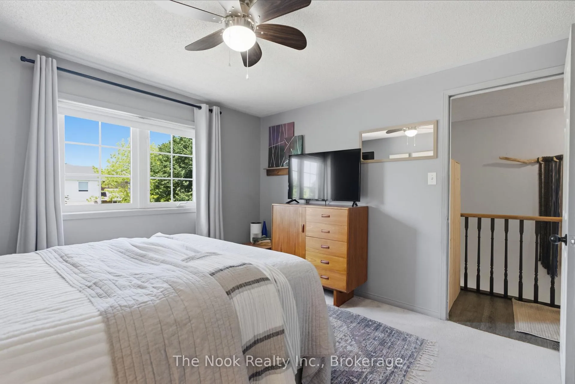 Photo 21 of 23 Thornbury Street, Clarington, Courtice — HOMEH