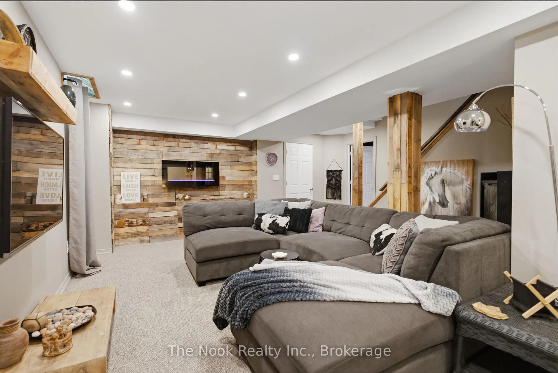 Photo 28 of 23 Thornbury Street, Clarington, Courtice — HOMEH