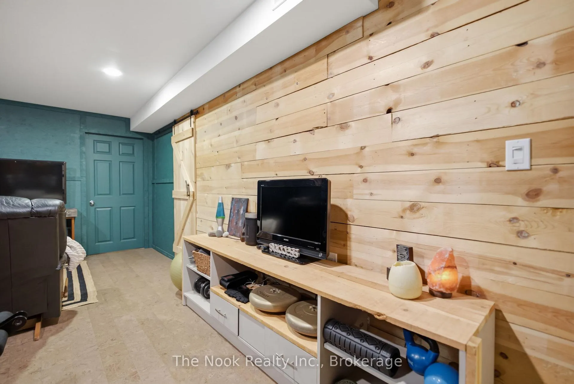 Photo 32 of 23 Thornbury Street, Clarington, Courtice — HOMEH