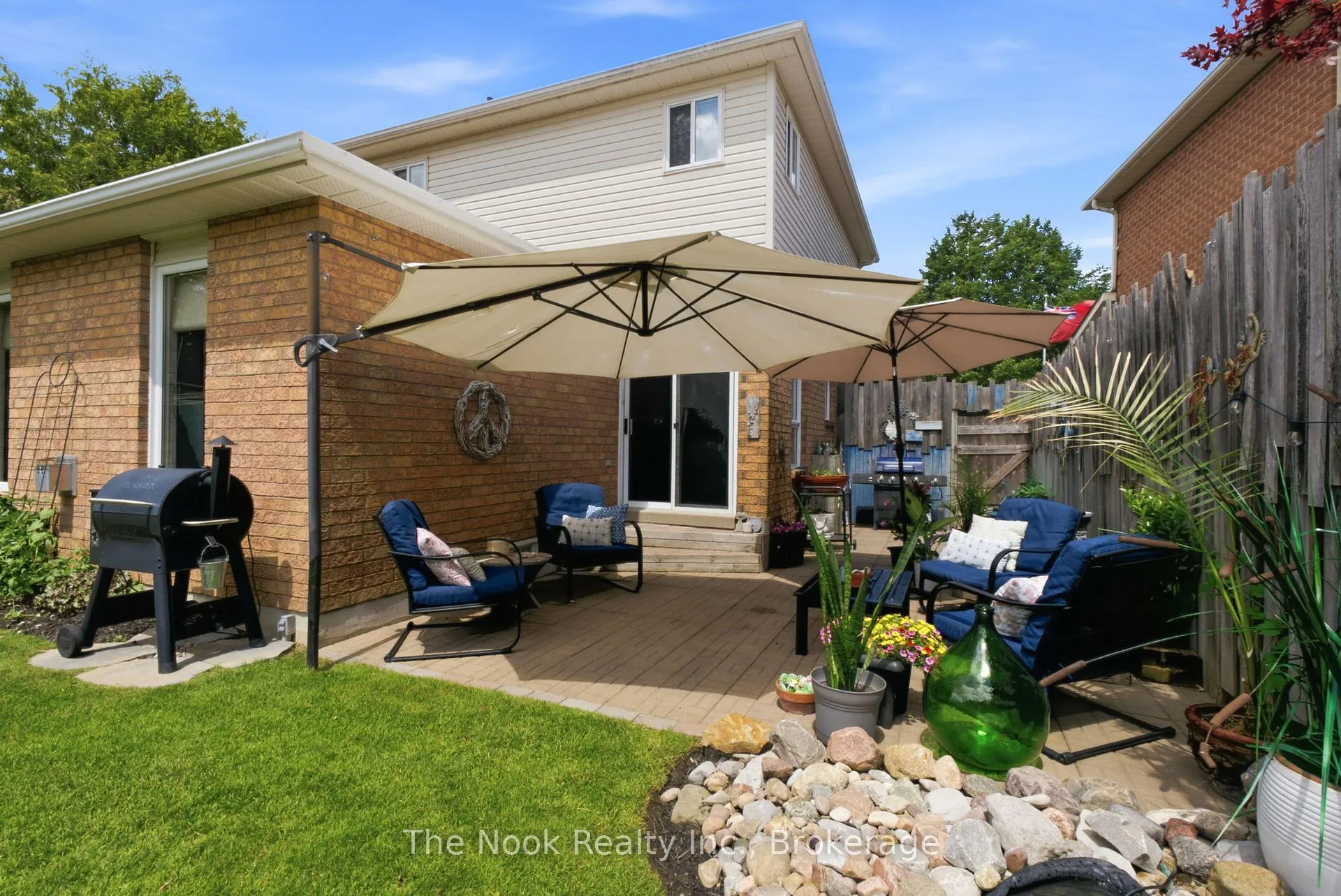 Photo 33 of 23 Thornbury Street, Clarington, Courtice — HOMEH