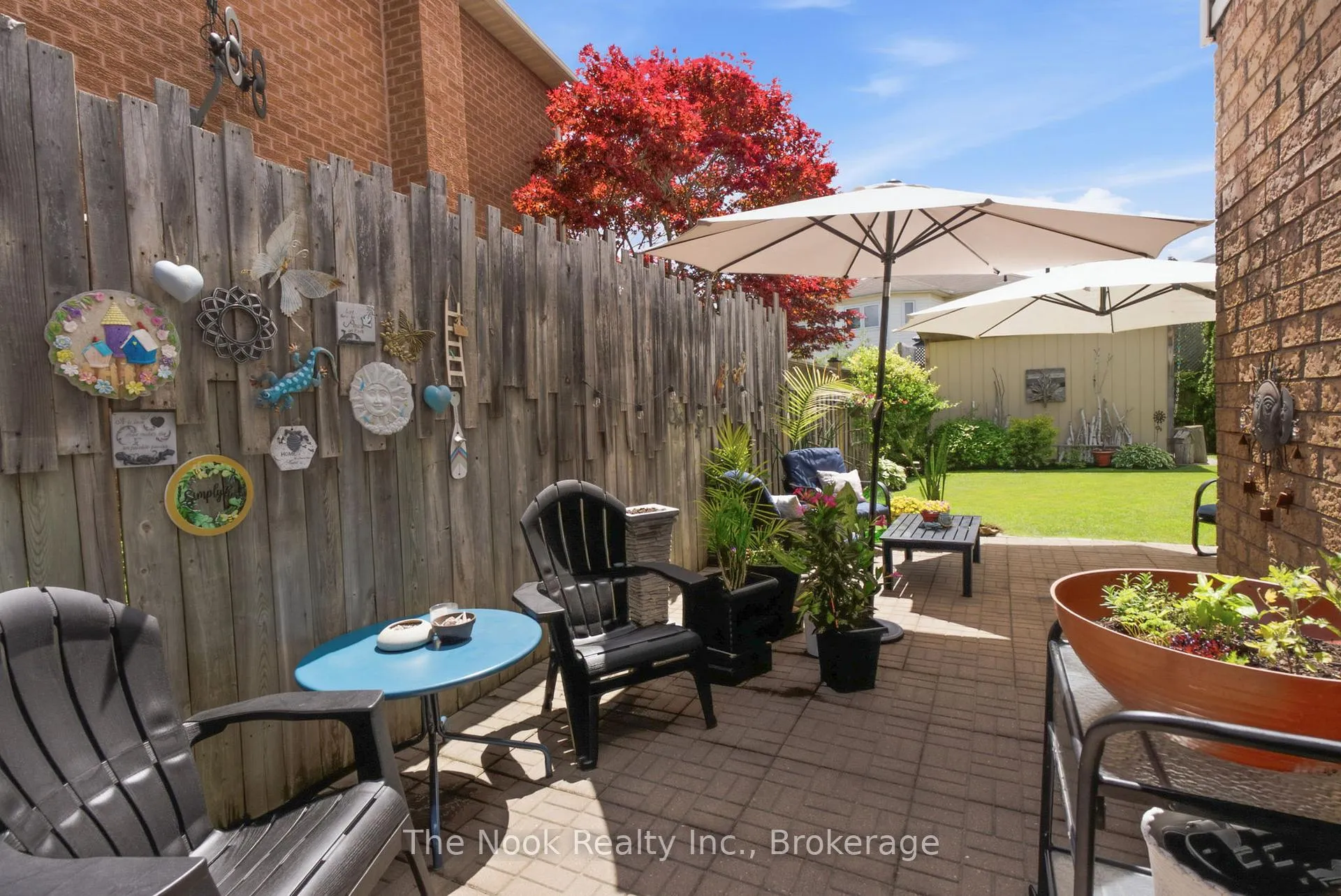 Photo 35 of 23 Thornbury Street, Clarington, Courtice — HOMEH