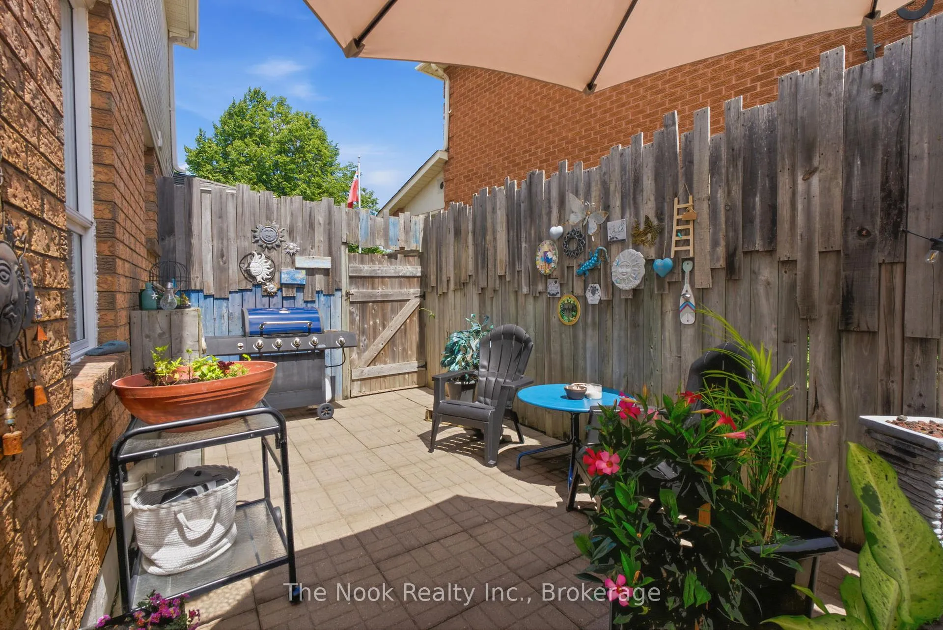 Photo 36 of 23 Thornbury Street, Clarington, Courtice — HOMEH