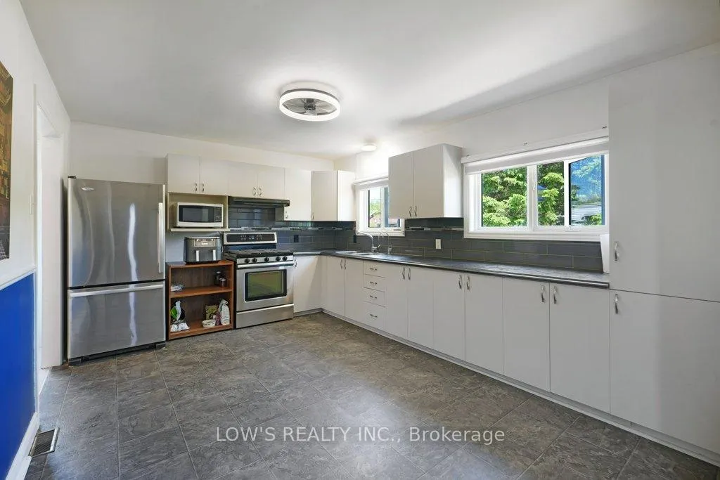 Photo 8 of 1504 Ste Anne Road, Champlain, Champlain Twp — HOMEH