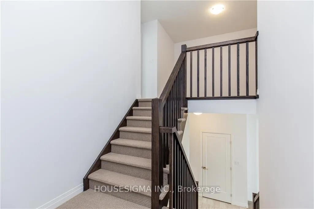 Photo 7 of 59 Greenwich Avenue, Hamilton, Stoney Creek — HOMEH
