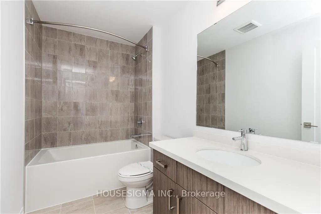 Photo 15 of 59 Greenwich Avenue, Hamilton, Stoney Creek — HOMEH