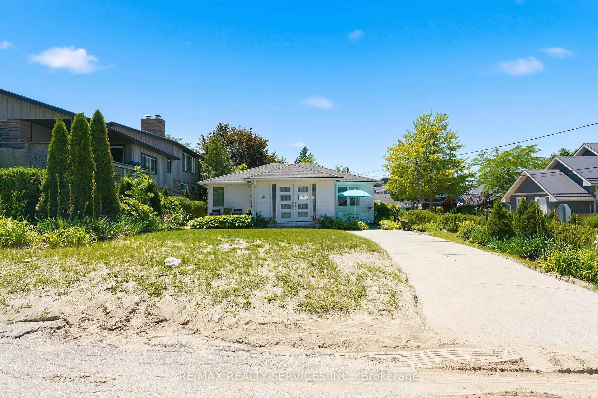 Photo of 70 Oak Street