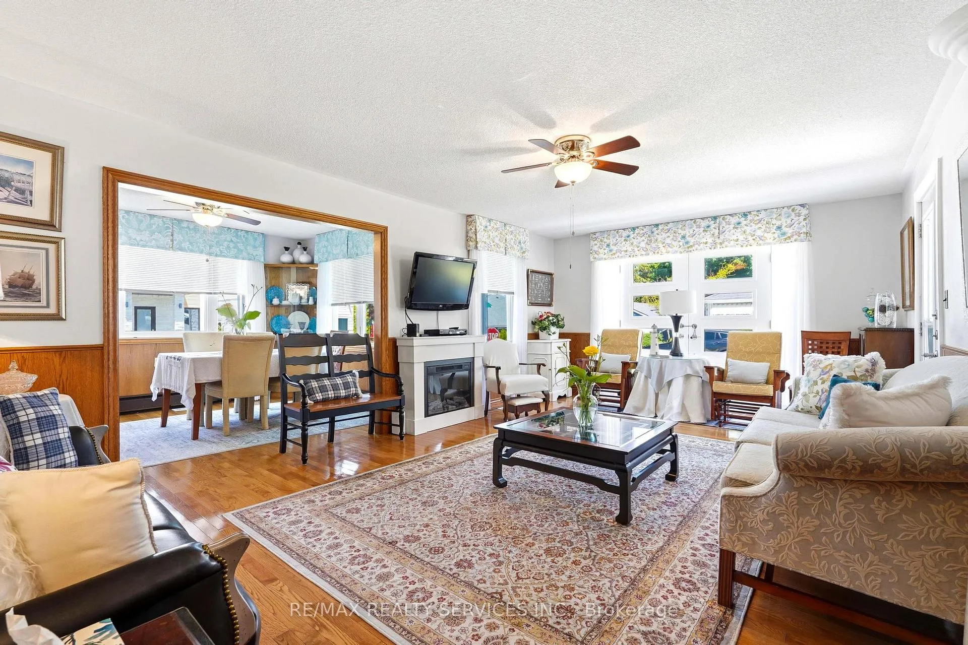 Photo 14 of 70 Oak Street, Lambton Shores, Grand Bend — HOMEH