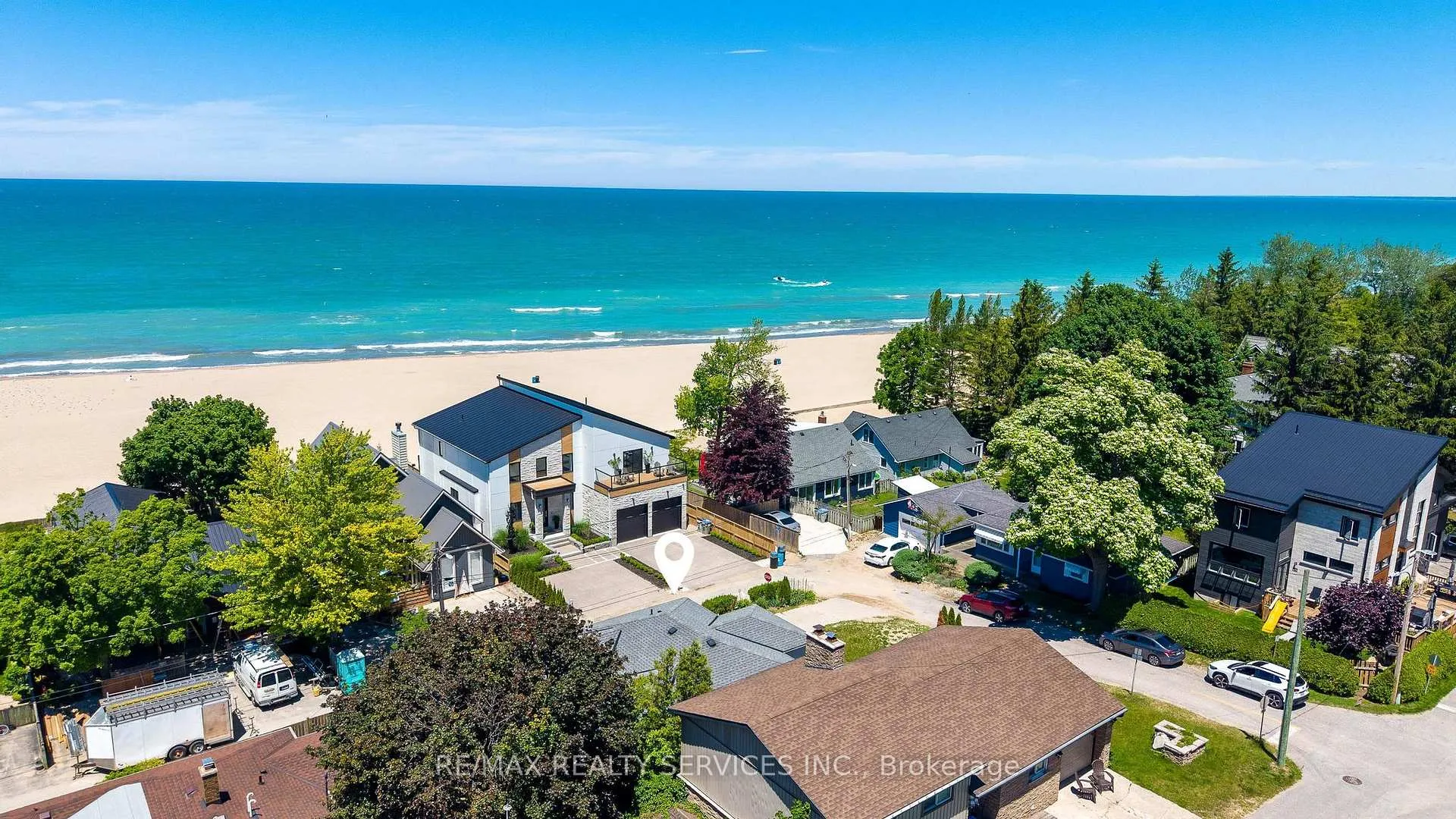 Photo 38 of 70 Oak Street, Lambton Shores, Grand Bend — HOMEH