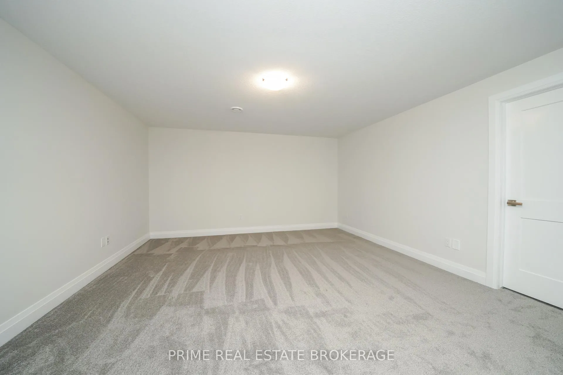 Photo 70 of Unit 6, 62 Compass Trail, Central Elgin, Rural Central Elgin — HOMEH