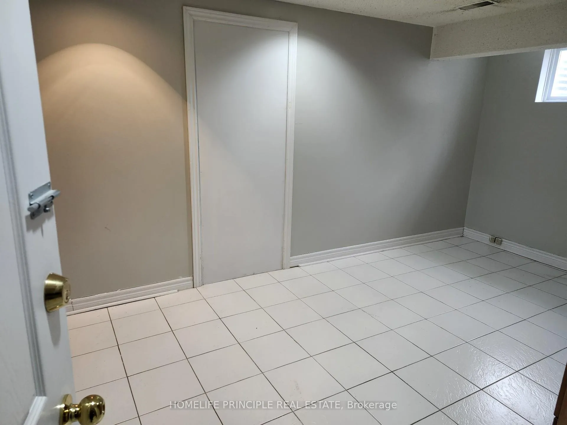 Photo 10 of Unit BSMT, 107 Flushing Avenue, Vaughan, East Woodbridge — HOMEH