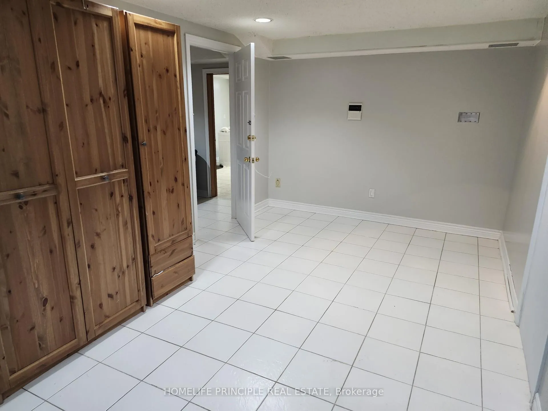 Photo 11 of Unit BSMT, 107 Flushing Avenue, Vaughan, East Woodbridge — HOMEH