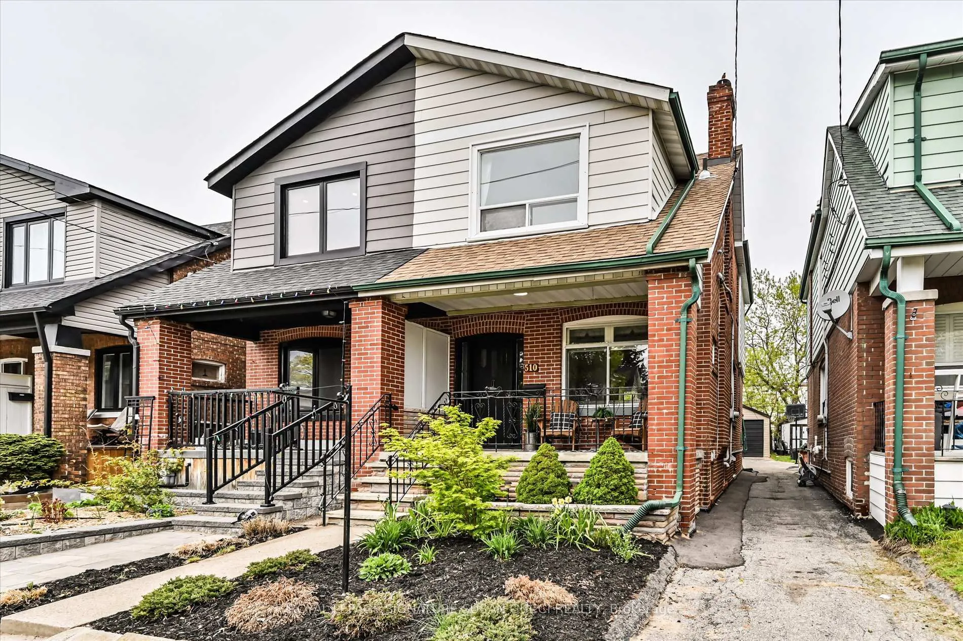 Photo 2 of 510 Glebeholme Boulevard, Toronto, Danforth — HOMEH