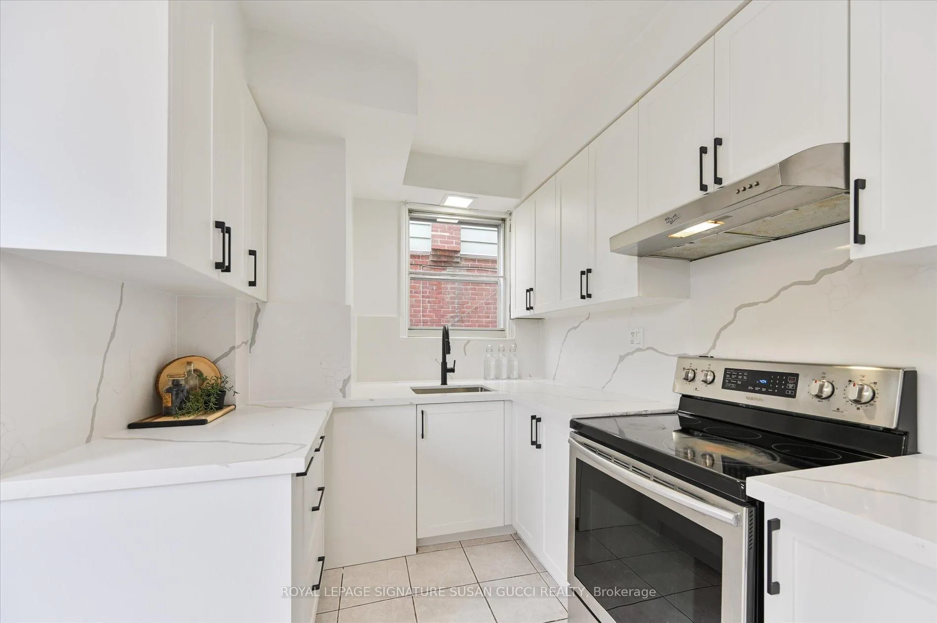 Photo 13 of 510 Glebeholme Boulevard, Toronto, Danforth — HOMEH