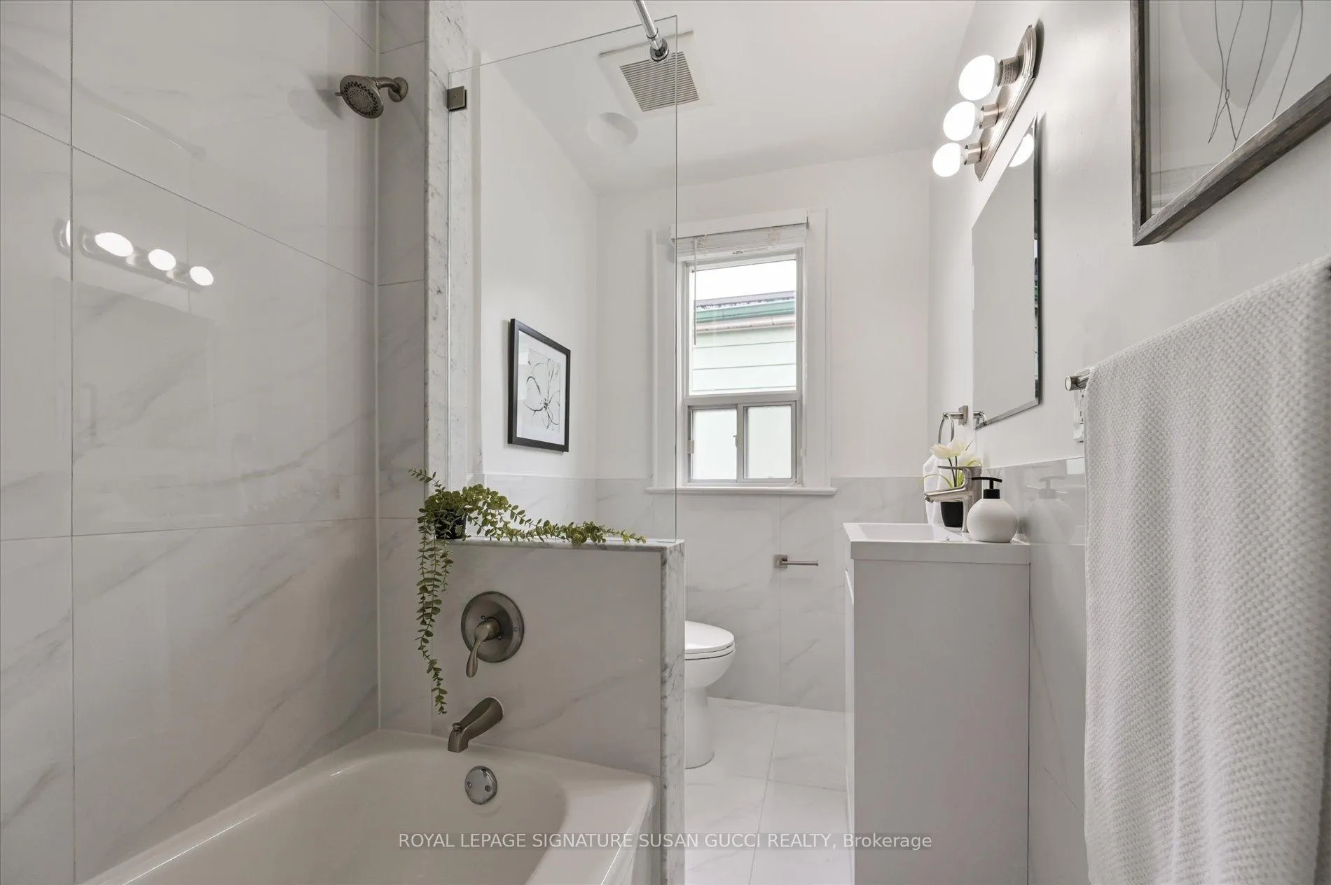 Photo 21 of 510 Glebeholme Boulevard, Toronto, Danforth — HOMEH