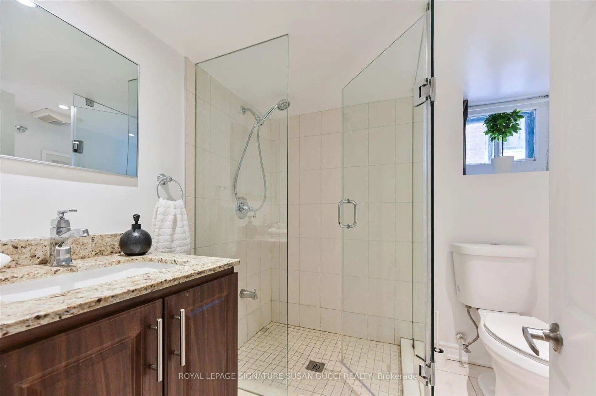 Photo 24 of 510 Glebeholme Boulevard, Toronto, Danforth — HOMEH