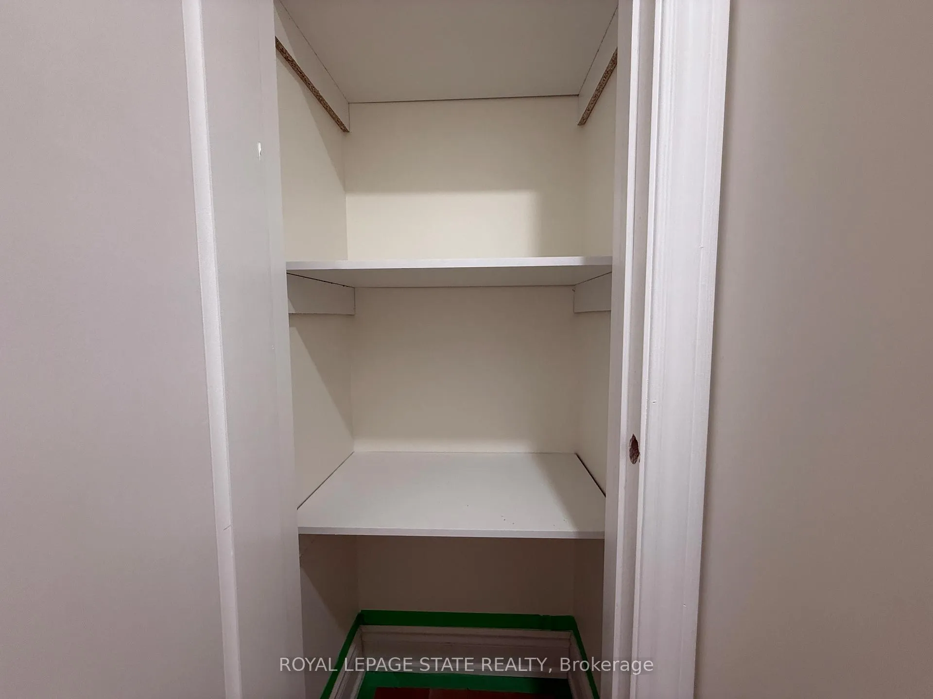 Photo 11 of Unit LOWER UNIT, 4 Waterside Drive, Hamilton, Winona Park — HOMEH