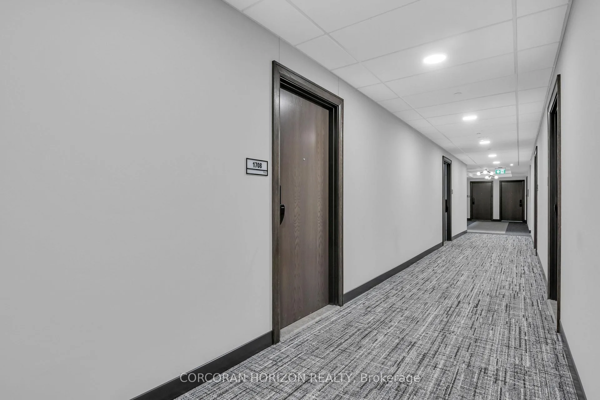 Photo 7 of Unit 1708, 741 King Street W, Kitchener — HOMEH