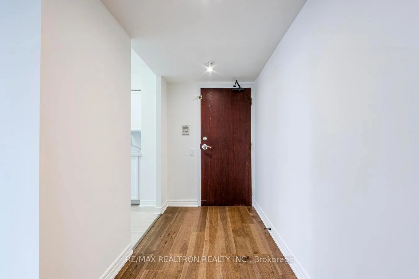 Photo 7 of Unit 708, 2 Covington Road, Toronto, Englemount-Lawrence — HOMEH