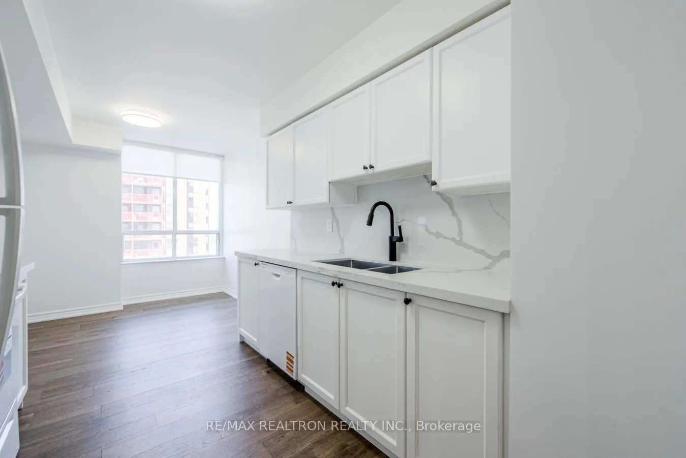 Photo 15 of Unit 708, 2 Covington Road, Toronto, Englemount-Lawrence — HOMEH