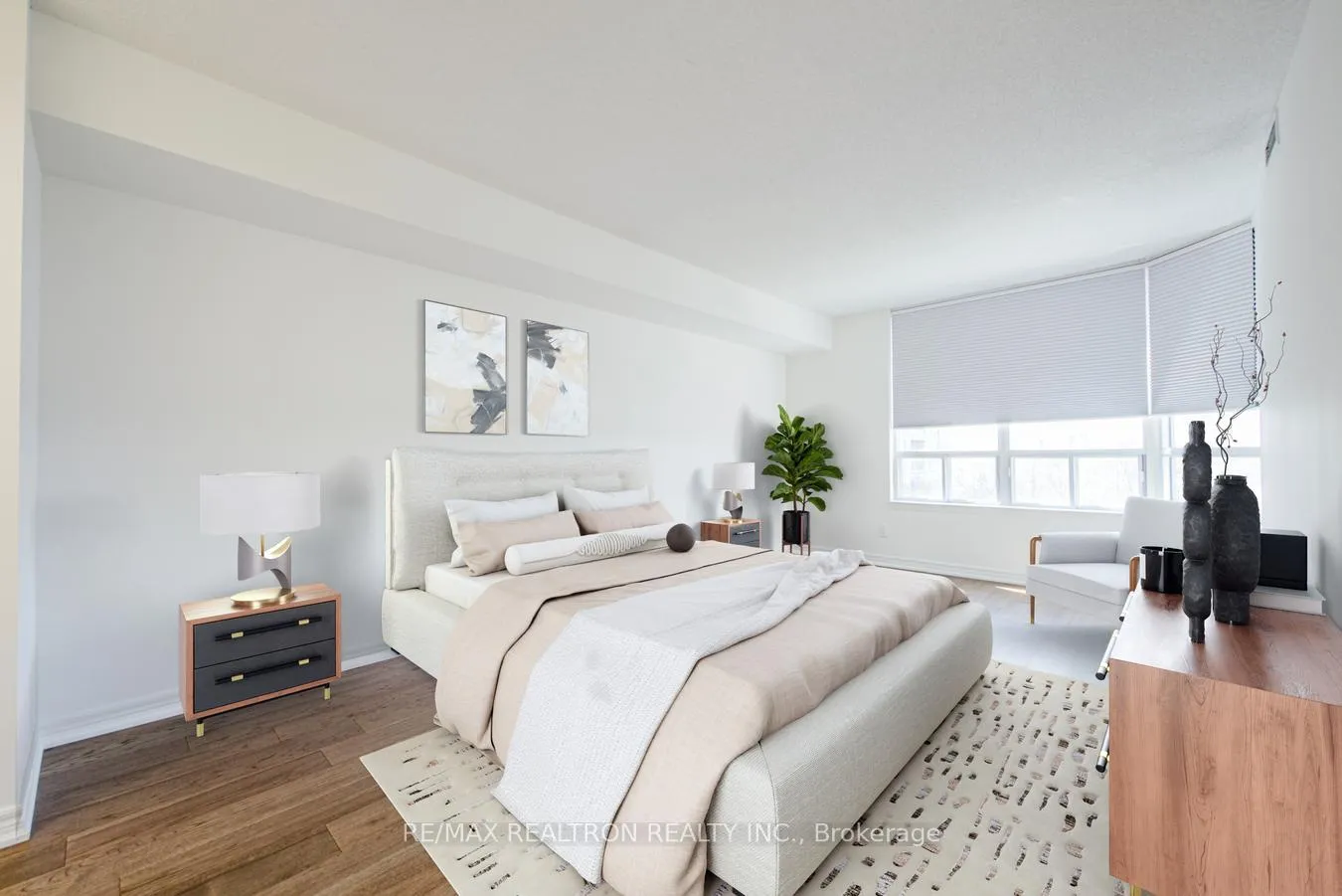 Photo 20 of Unit 708, 2 Covington Road, Toronto, Englemount-Lawrence — HOMEH
